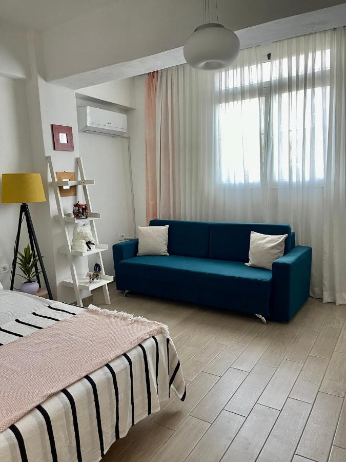 Lola'S Apartment Durrës Esterno foto